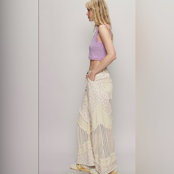 POL Cream Floral Wide Leg Jeans - Picture 4 of 6